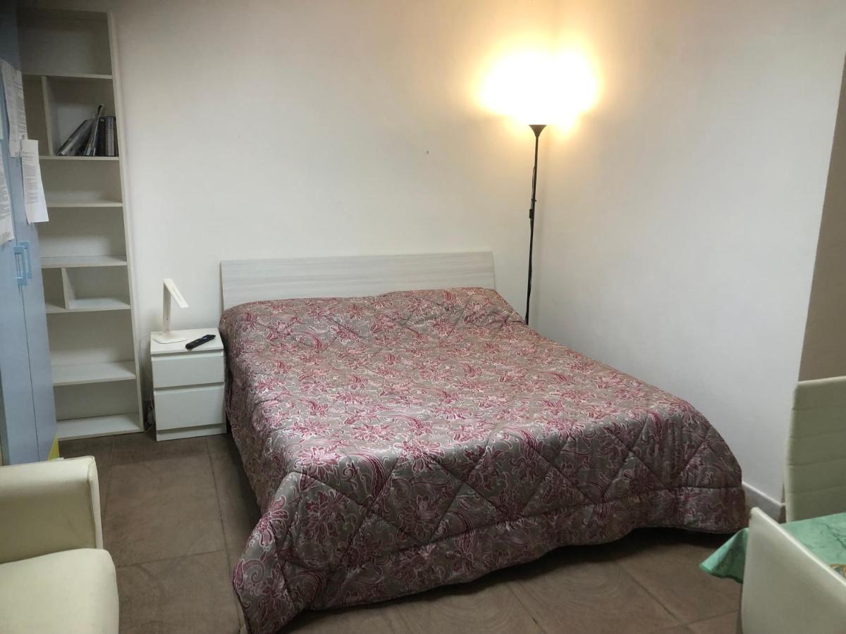 Arenada Private Rooms And Apartment Sud Cagliari Exterior foto